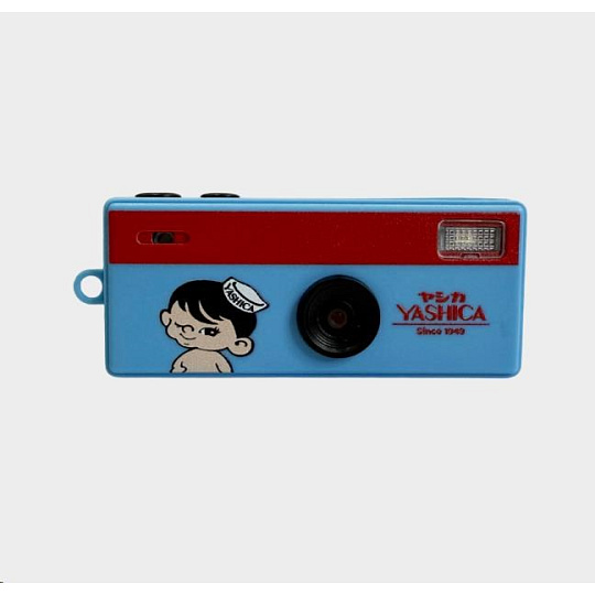 YASHICA Funtastic Keychain Camera (YASHICA Boy Adventure) YASHICA Funtastic Keychain Camera (YASHICA Boy Adventure)
